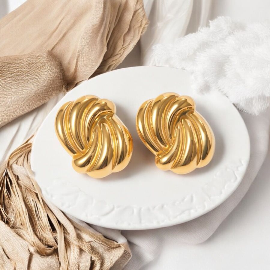 Illari - Earring