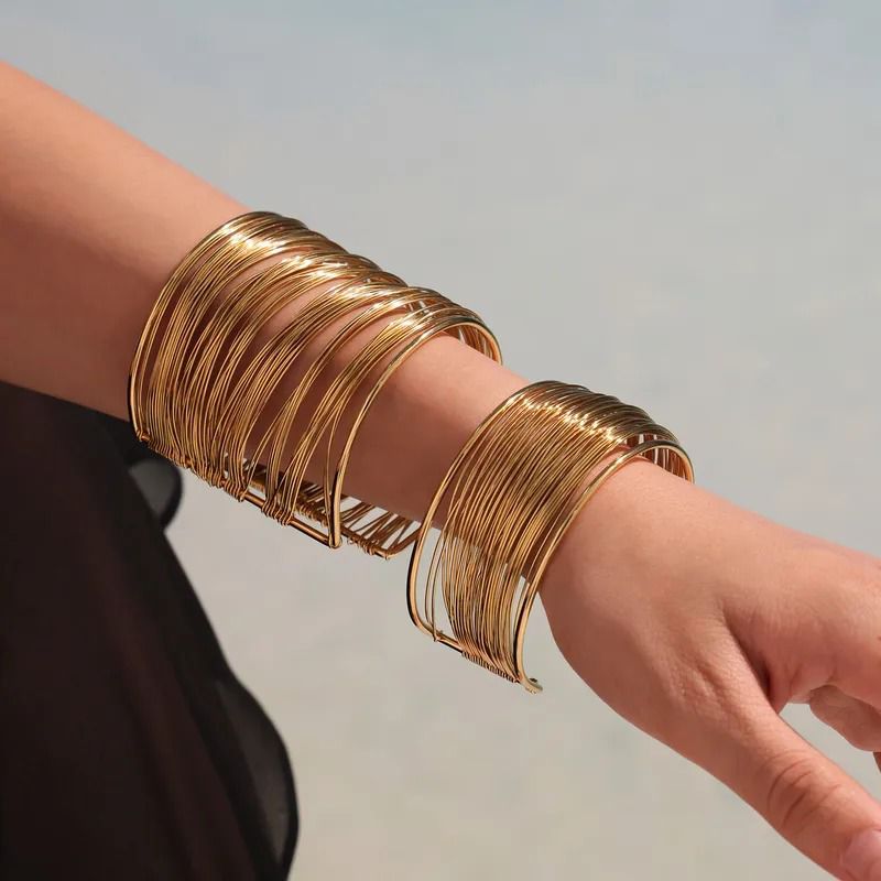 Sophie – Mehrreihiger Statement-Cuff