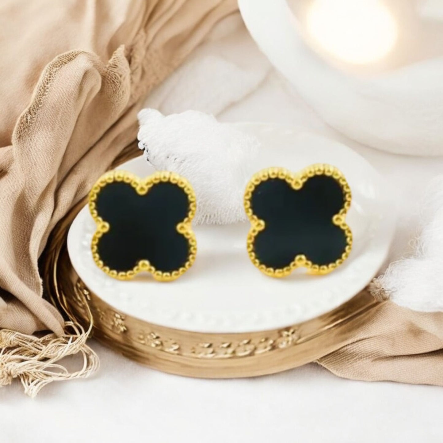 Nasreen - Golden Stud Earrings in Black