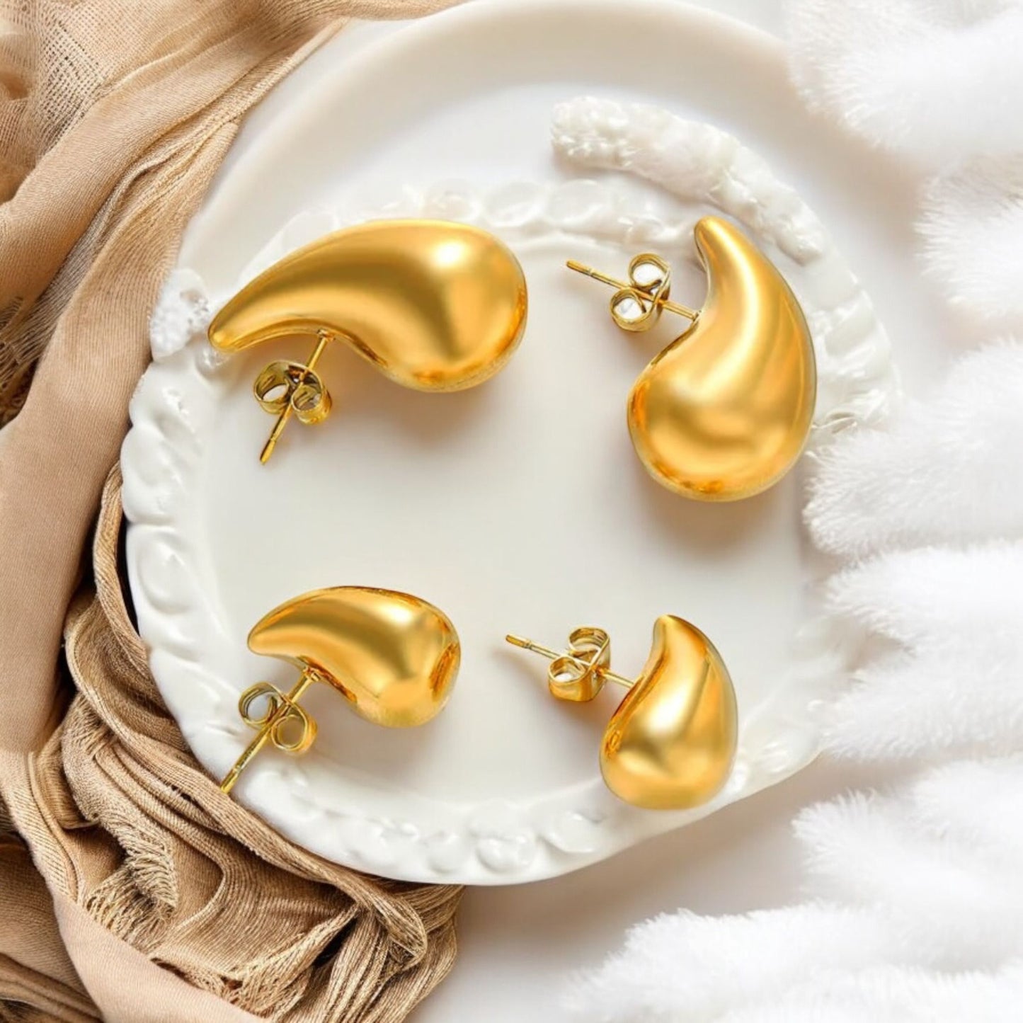 Wassana - small earrings