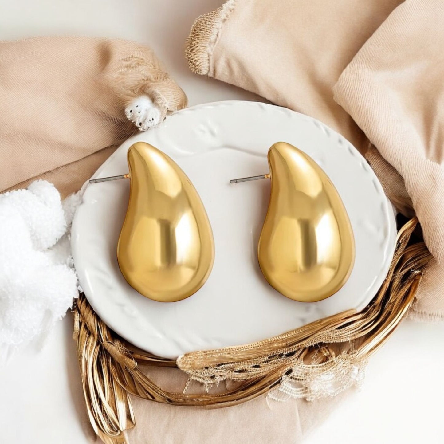 Wassana - Large Stud Earrings