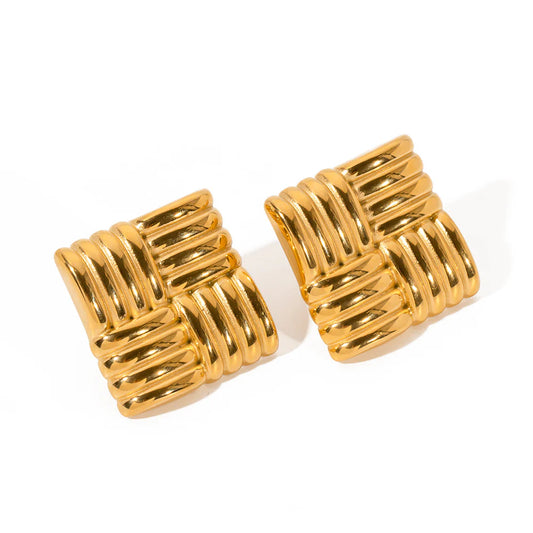 Nova Square Gold – Statement-Ohrstecker in 18K Goldoptik