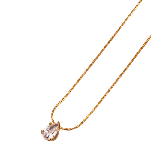 Liora Necklace – Zarte Halskette mit Tropfenanhänger in Gold