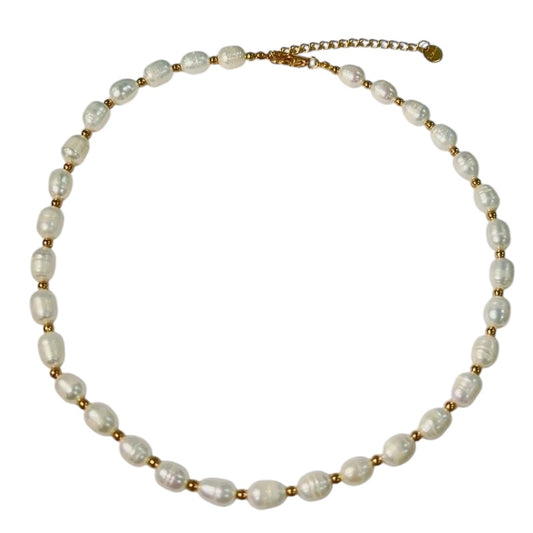 Marina Pearl Necklace – Klassische Perlenkette mit goldenen Akzenten