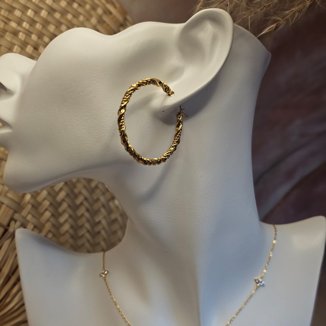 Zamaya - Hoop earrings in gold