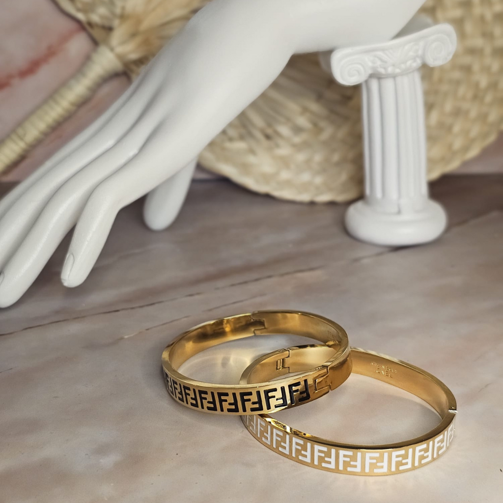 Farah - Bangle in Weiss
