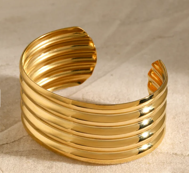 Golden Curve - Armreif
