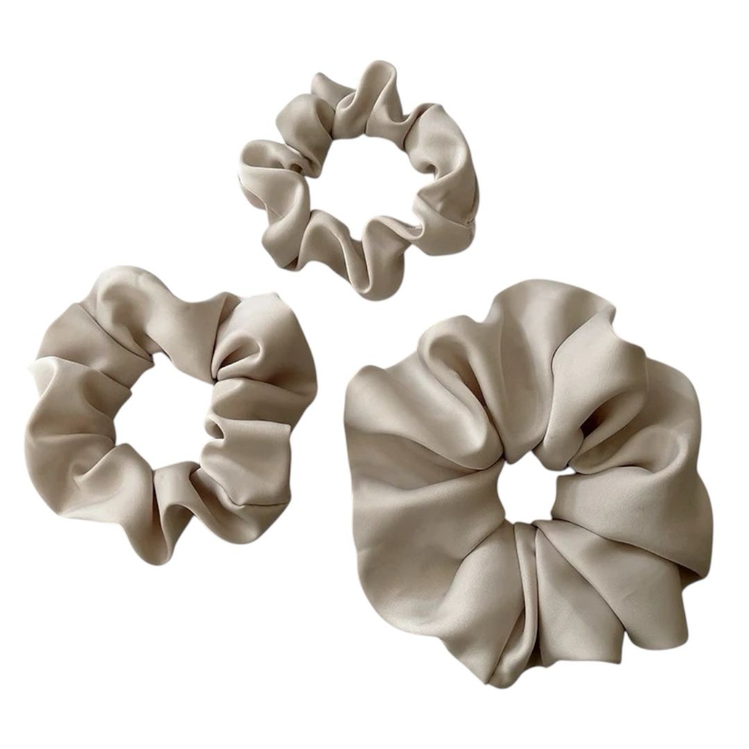 Chouchous en Satin de Luxe – Lot de 3 Élastiques à Cheveux Beige