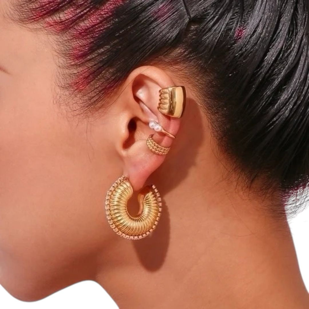Créoles côtelées de luxe – Créoles plaquées or 18 carats avec zircone cubique
