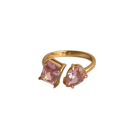 Rosé Glam - Statement-Ring – Goldoptik mit zwei rosa Zirkonia-Steinen