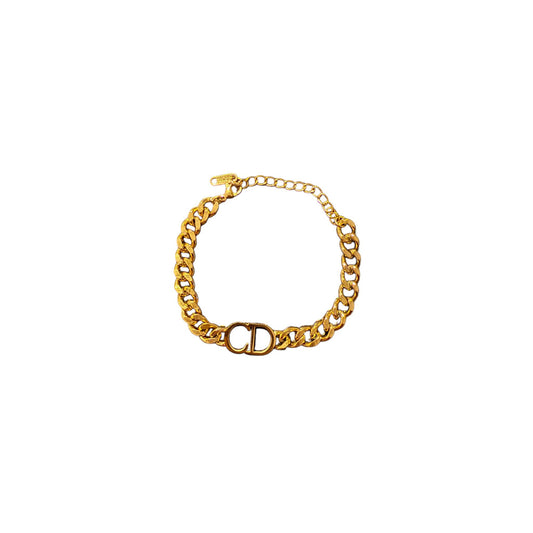 Christina - Gold link bracelet with "CD" detail
