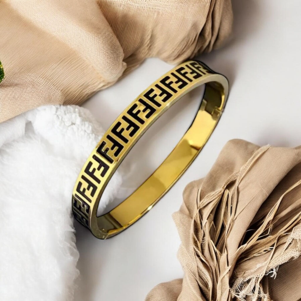 Farah - Bangle in Schwarz