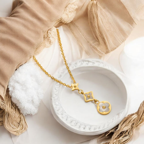 Chanikan - Necklace in gold and rose gold