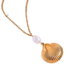 Seashell Pearl Necklace – 18K Vergoldete Kette mit Muschel & Süsswasserperle