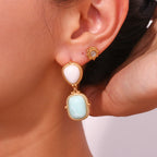 Isla Gemstone Ohrringe – Vergoldete Statement-Ohrringe mit Naturstein